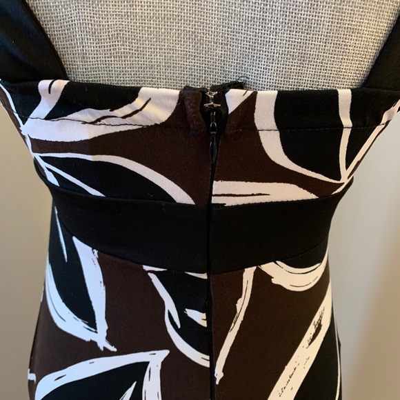 Laura Dress - NWOT - Picture 7 of 8